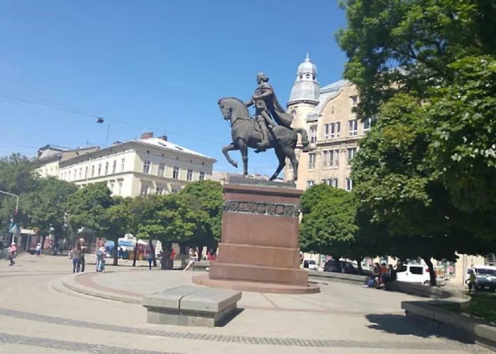 Apartmán смарт біля форуму! дешево! Lvov